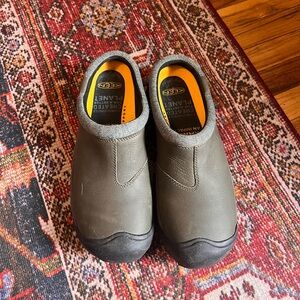 Keen Slip ons